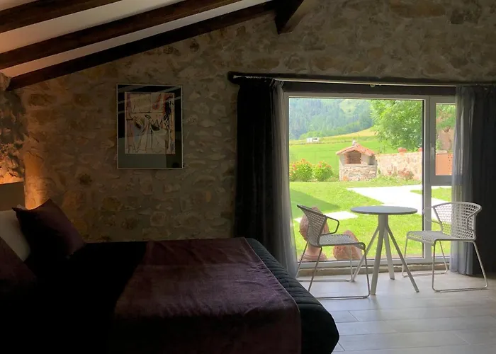 Martiamuno Landetxea *